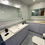 Apartamento Gran Via, Centrico, Aire Acondicionado *
